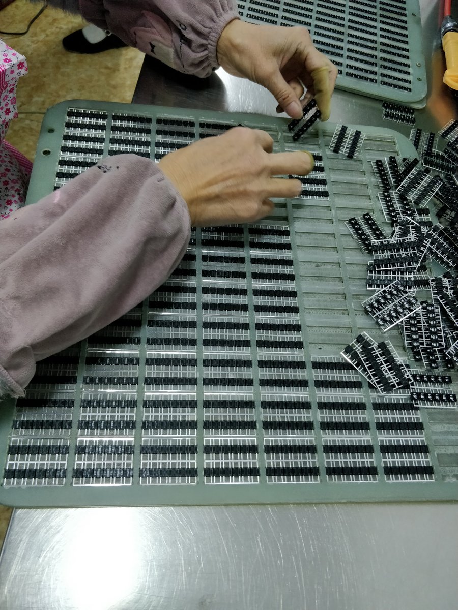 精细手工组装