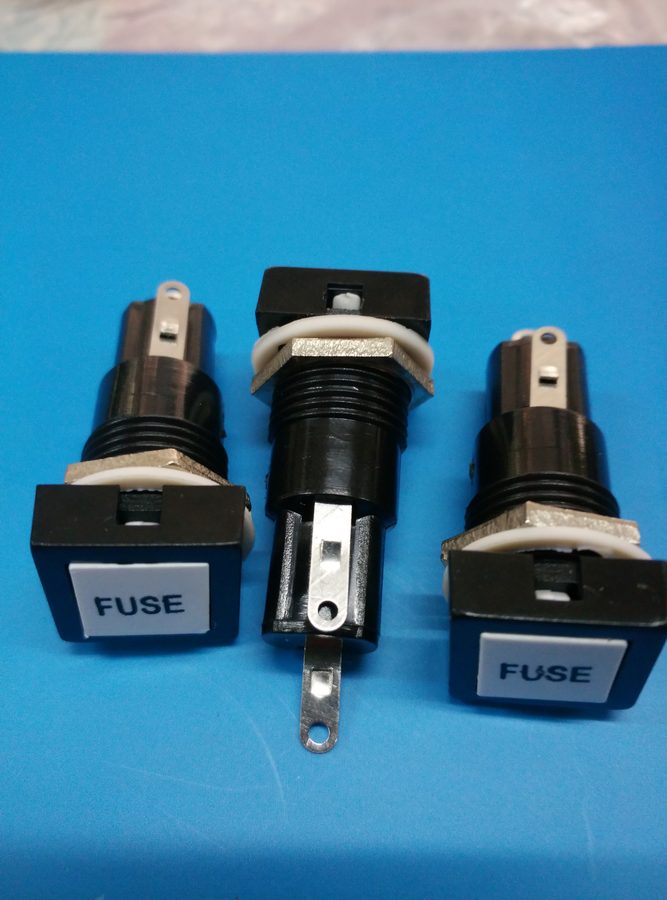 MF-526